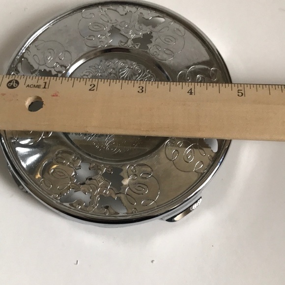 Collapsable Chrome Plated  2 Tiered pastry server - Picture 10 of 13